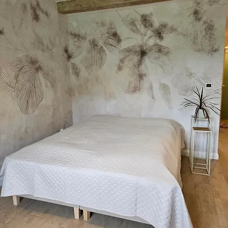 Lawendowy Raj Apartment *